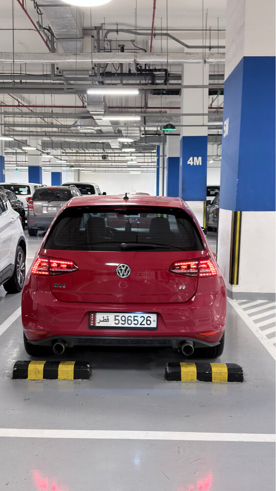 Volkswagen Golf GTI - 7