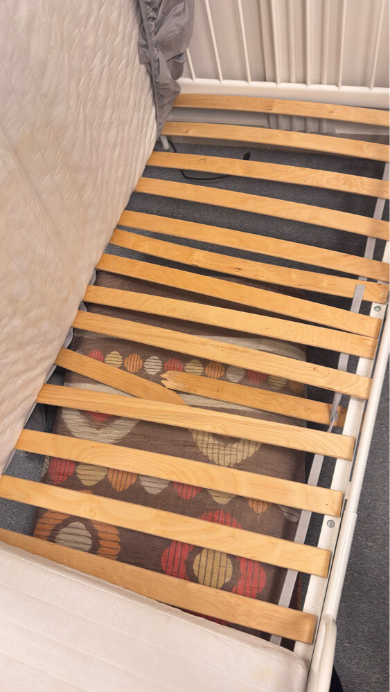 2 singles adjustable beds for kids - 2