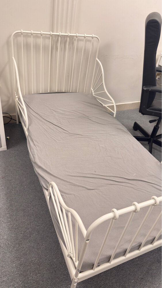 2 singles adjustable beds for kids - 1