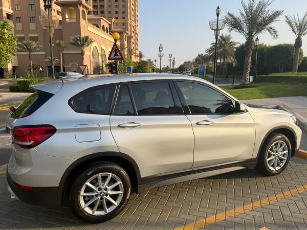 BMW XSeries X1 20i, 2022 Automatic - 12