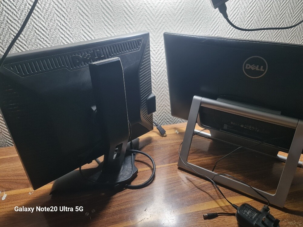 2 Dell monitors sold together - 2