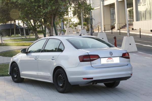 Volkswagen - JETTA  2016 - 6