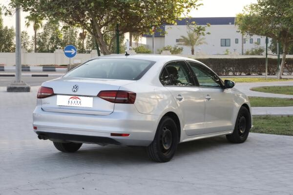 Volkswagen - JETTA  2016 - 4