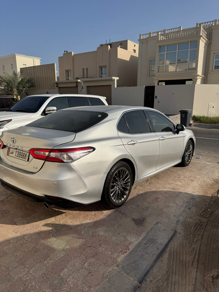 toyota camry  - 3