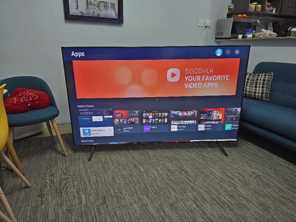 Samsung 65" SMART 4K UHD - 3