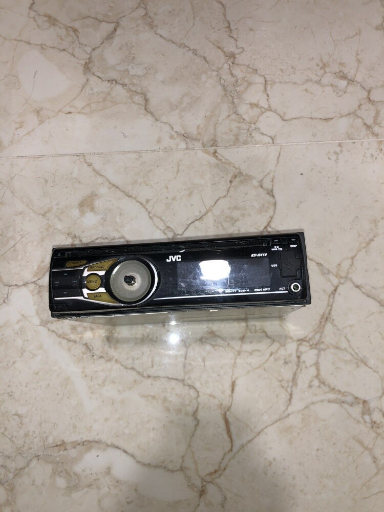 للبيع قطع هايلوكس و نصهم برادو - 6
