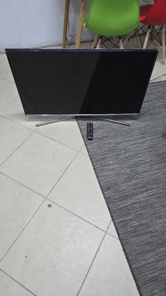 Samsung 40" SMART - 3