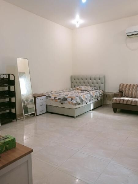 Studio for rent - 6