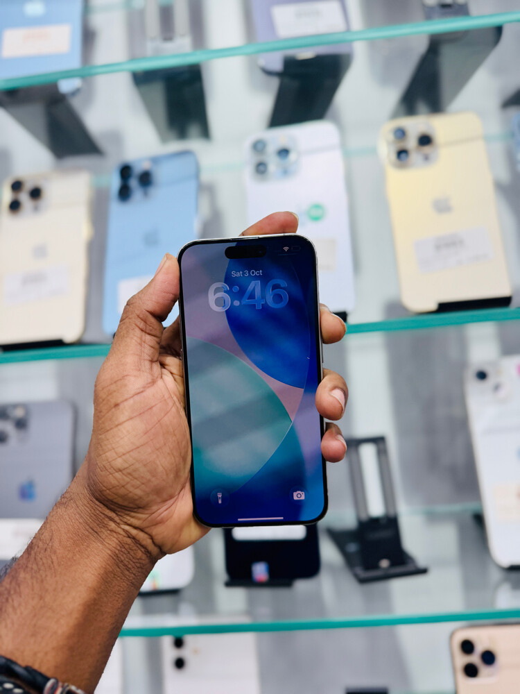 iPhone 15 Pro  - 3