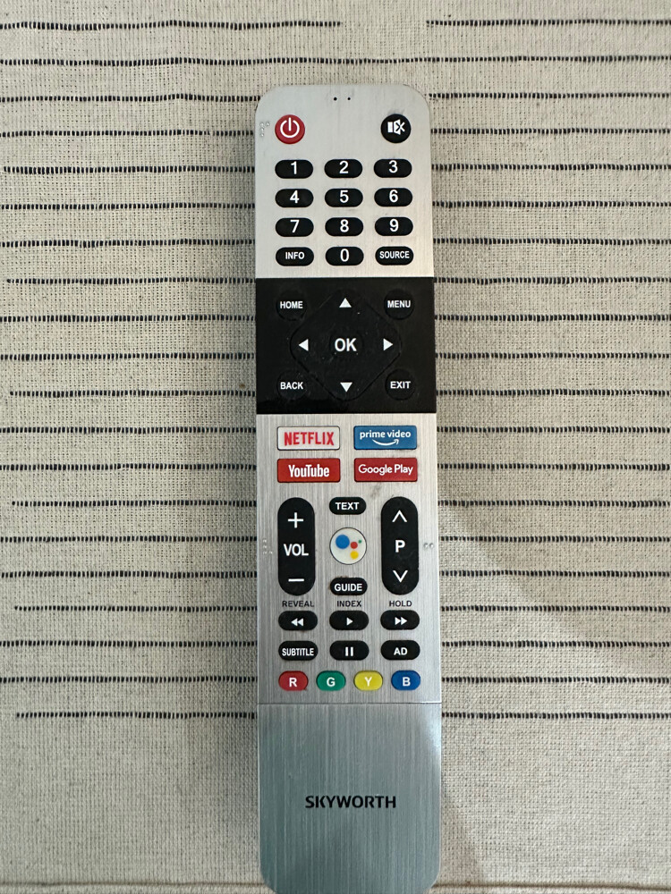 Skyworth 50” TV 50SUC8300 - 5