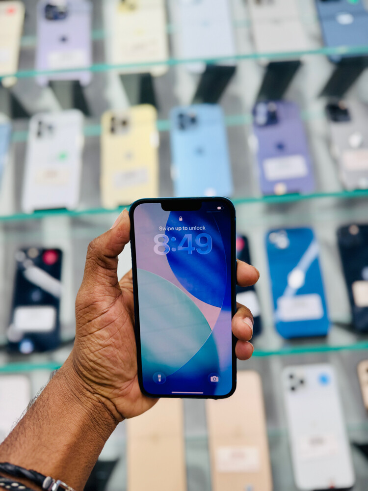 iPhone 13  - 2