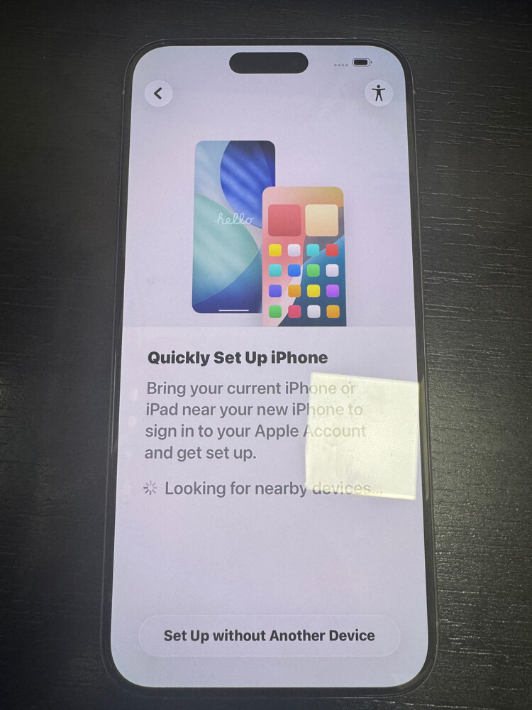 iPhone 15 pro max (iCloud locked) - 2