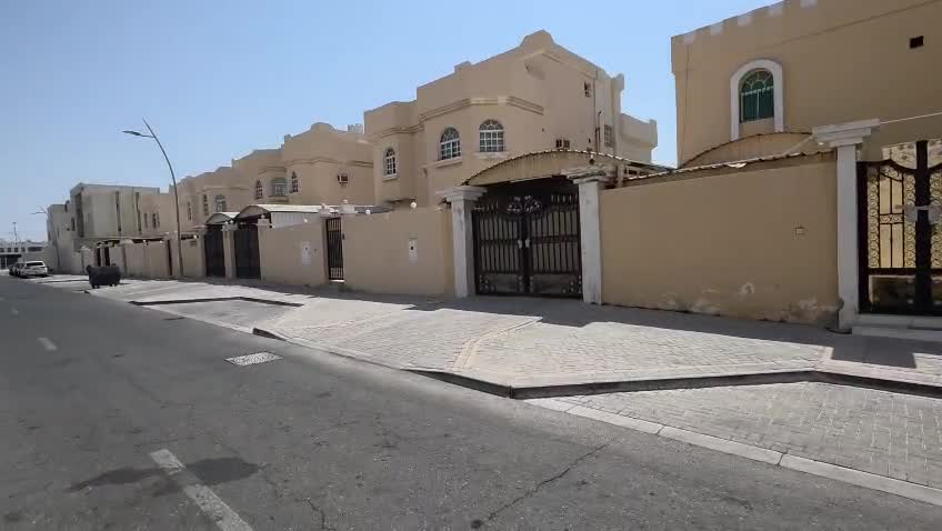 للبيع فيلا مؤجره بمعيذر الجنوبي - 4