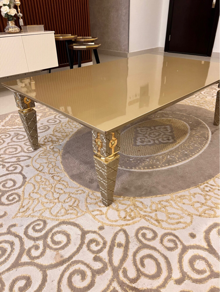 طاولة  - 2