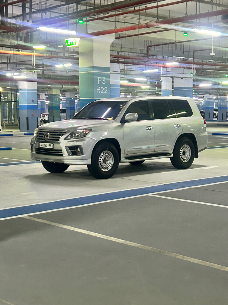 Lexus LX 570 2011 - 2