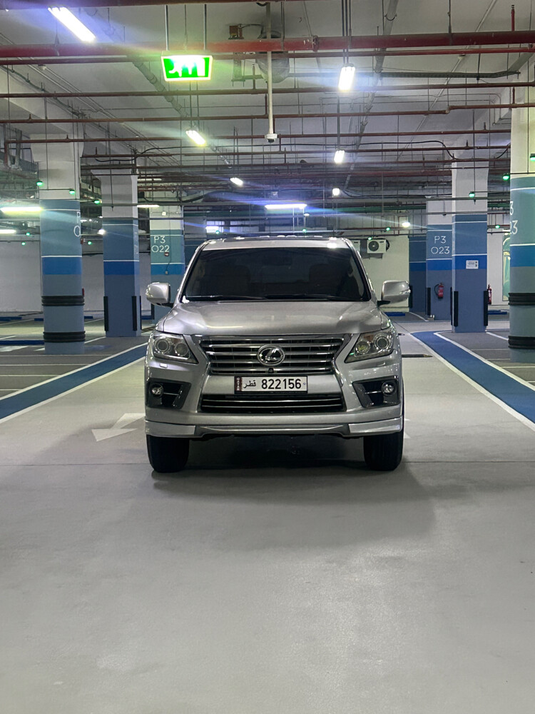 Lexus LX 570 2011 - 4