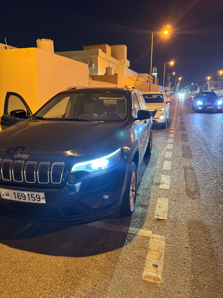جيب شروكي 4*4 - 9