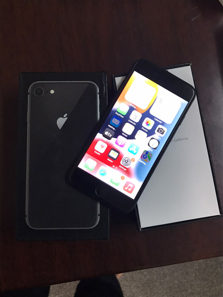 iPhone 7 USA model - 2
