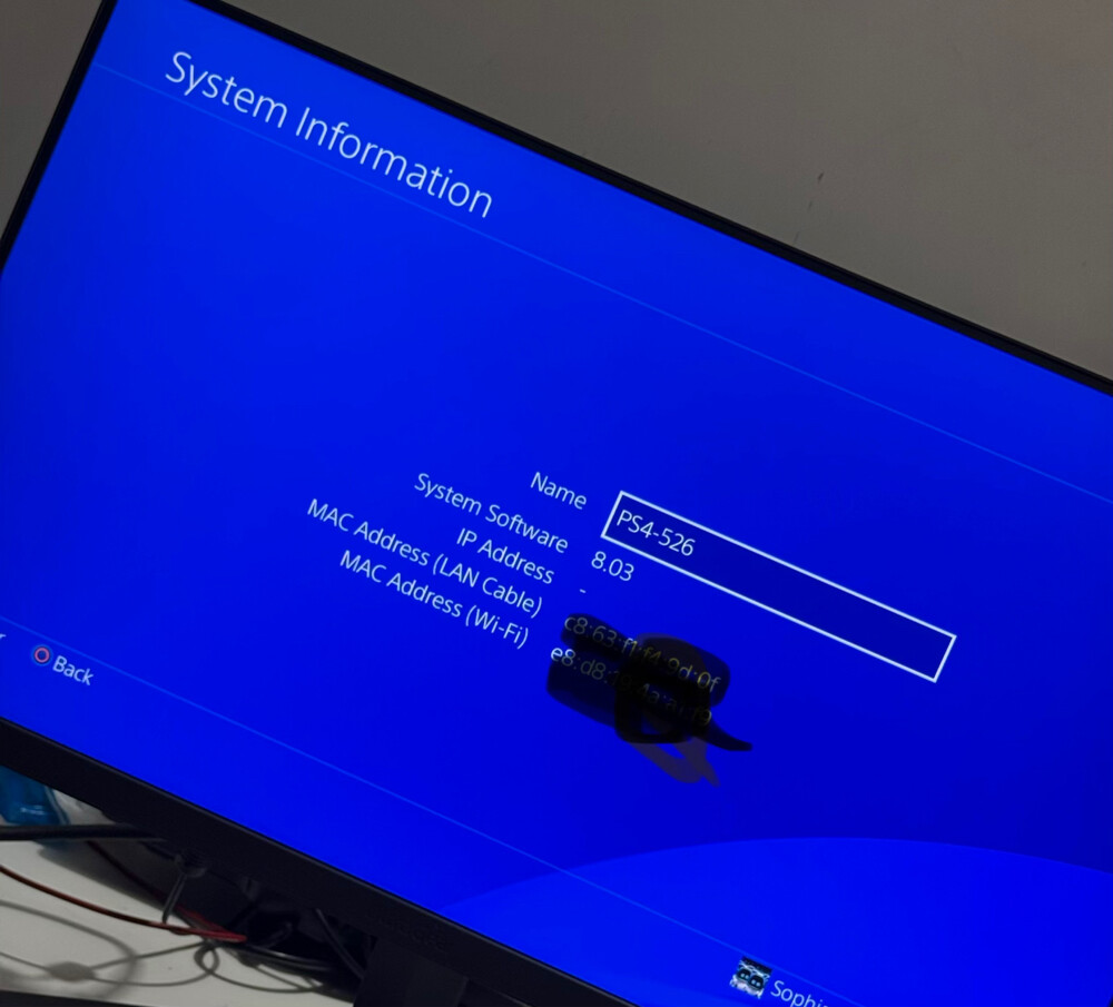 PS4 SLIM with 2 Original controller - 8