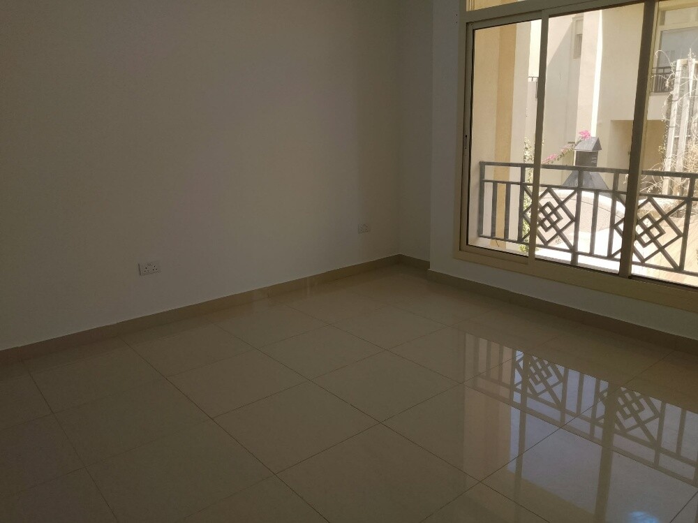 للايجار فيلا سكني في المعموره - 14