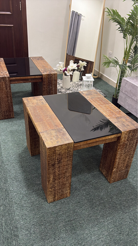 woody table - 2