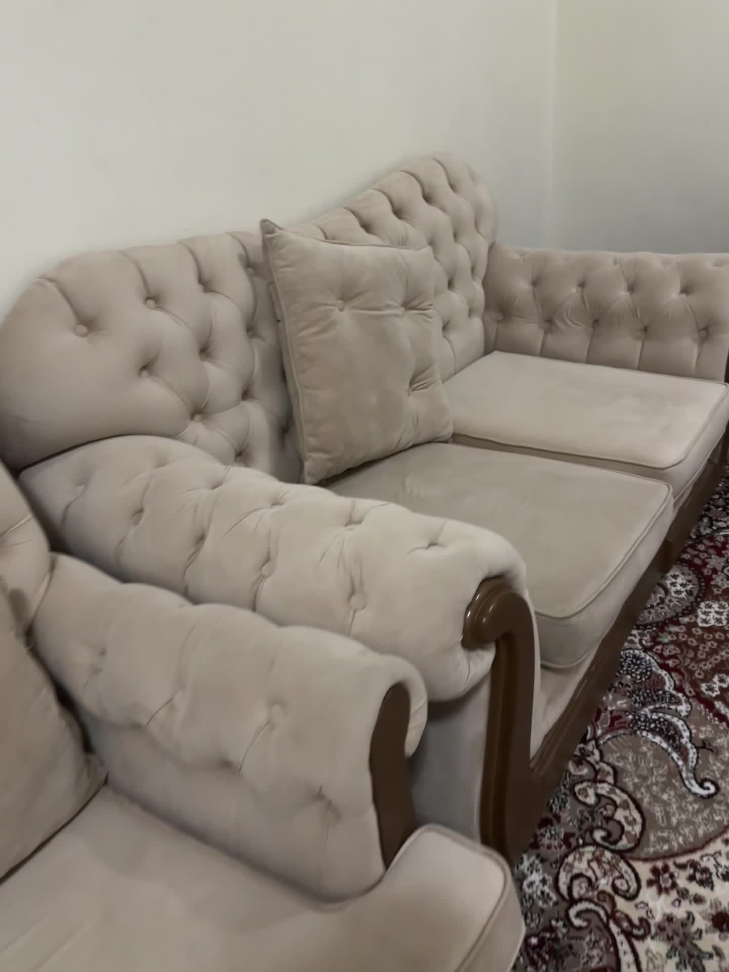كنب مظيف جدا  - 1
