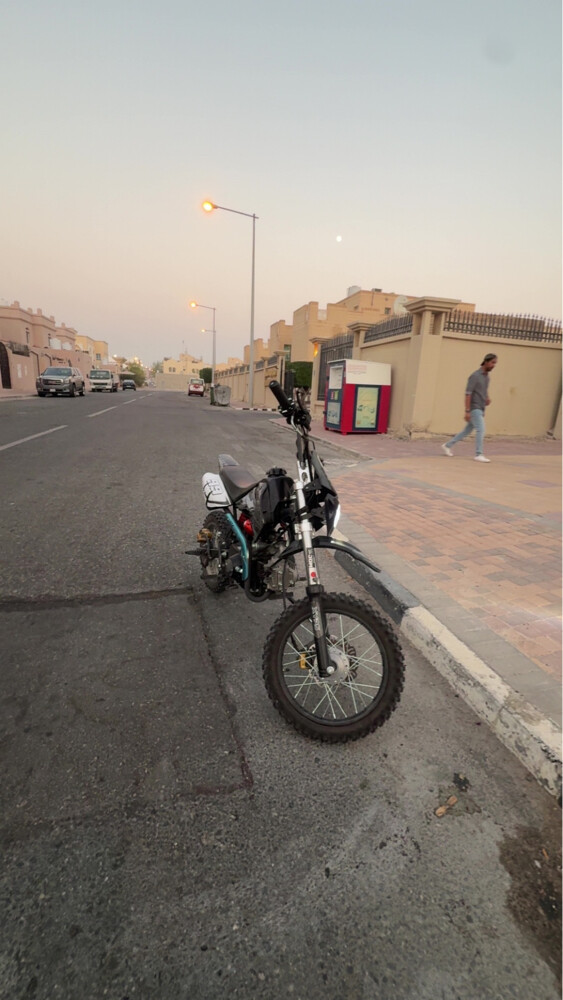 125CC Chinese 4-stroke dirtbike - 4