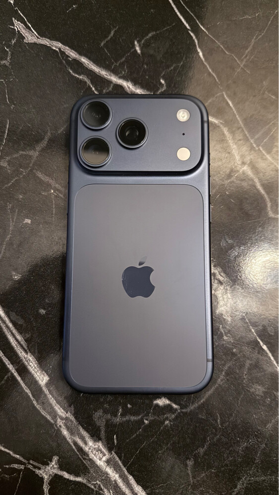 IPhone 17 pro 1TB - 1