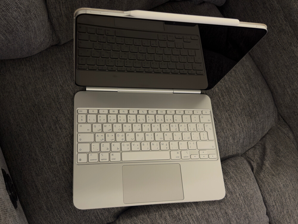 apple magic keyboard m5 - 1