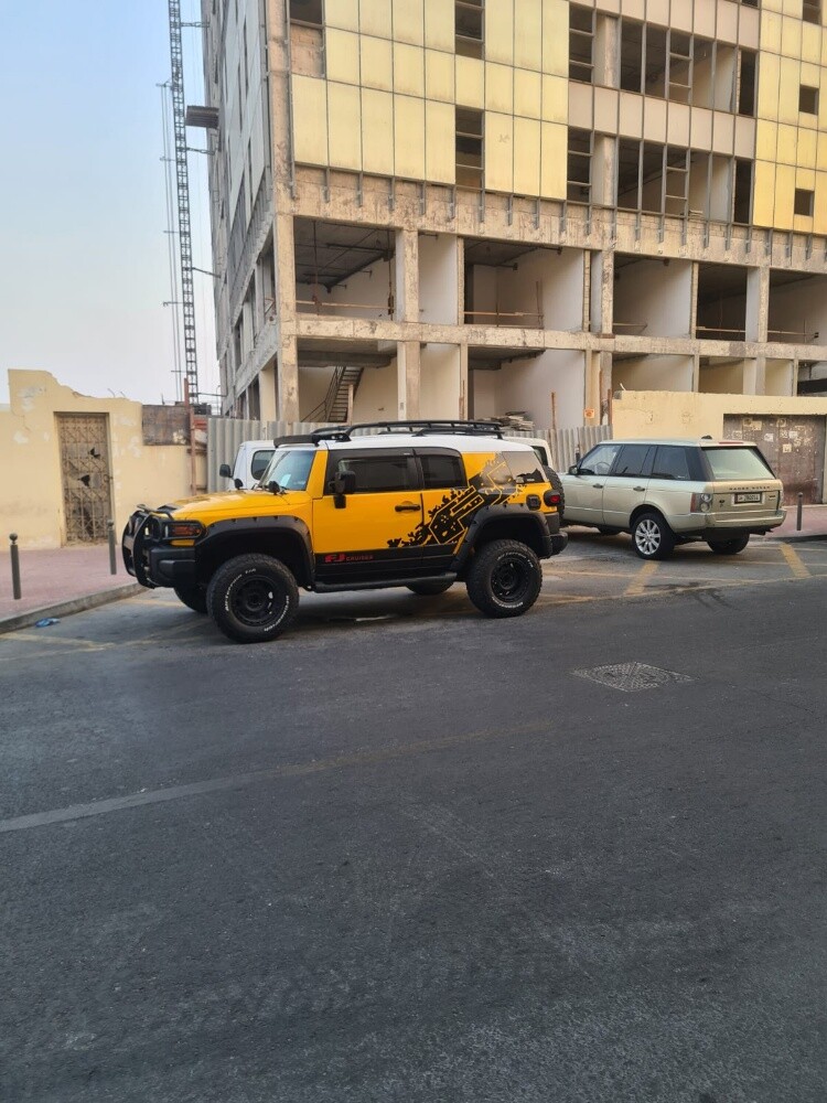 fj cruiser yellow - 1