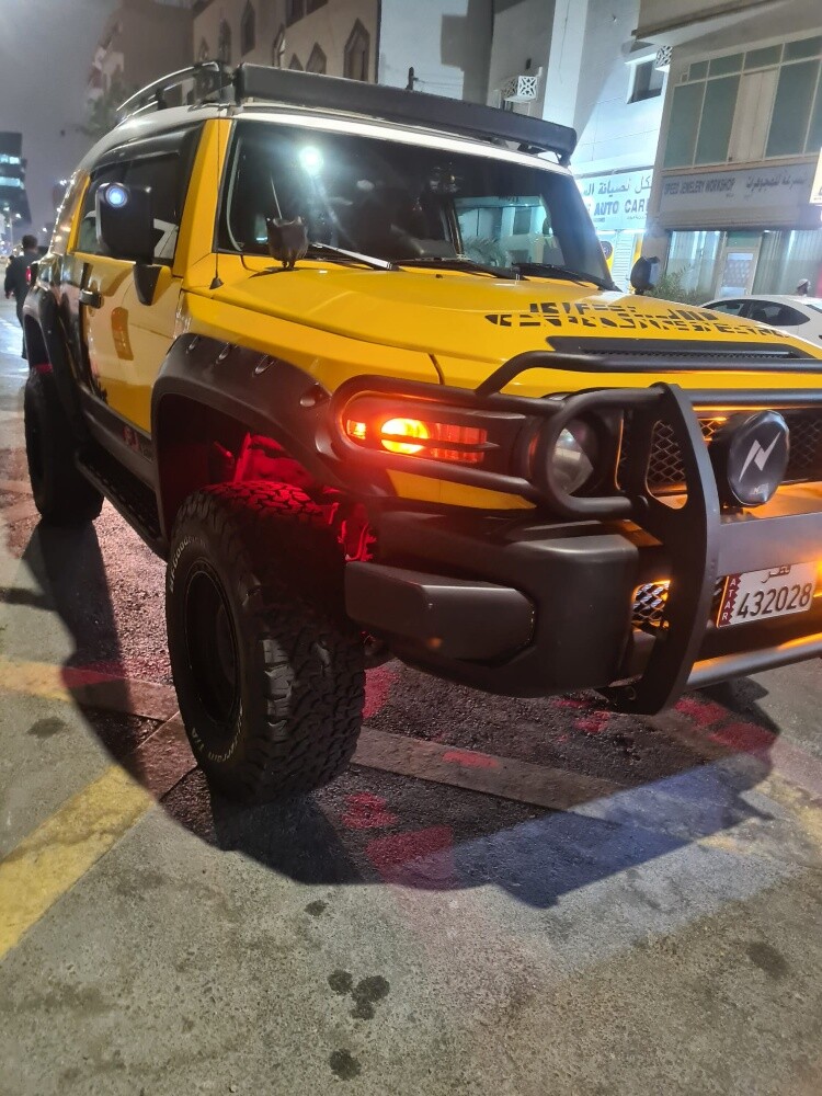fj cruiser yellow - 13