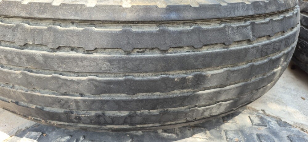 4 UNILLI TYRES WITH SHANABER RIMS - 5