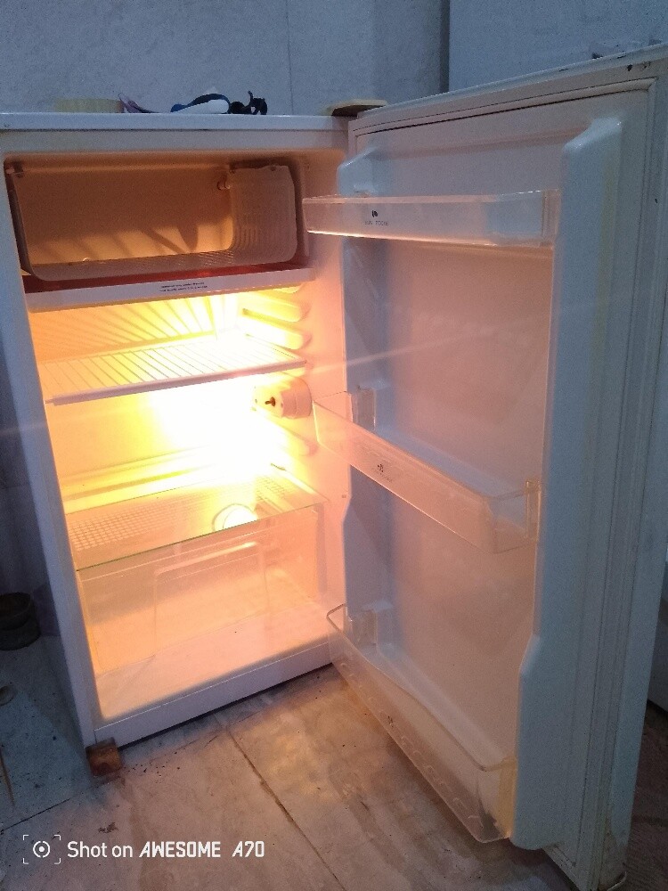 Small fridge for sell. - 3