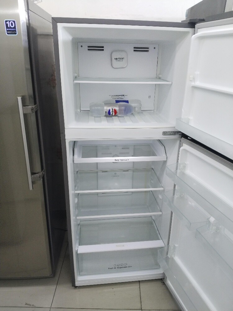 Hisense 550 leter refrigerator - 3