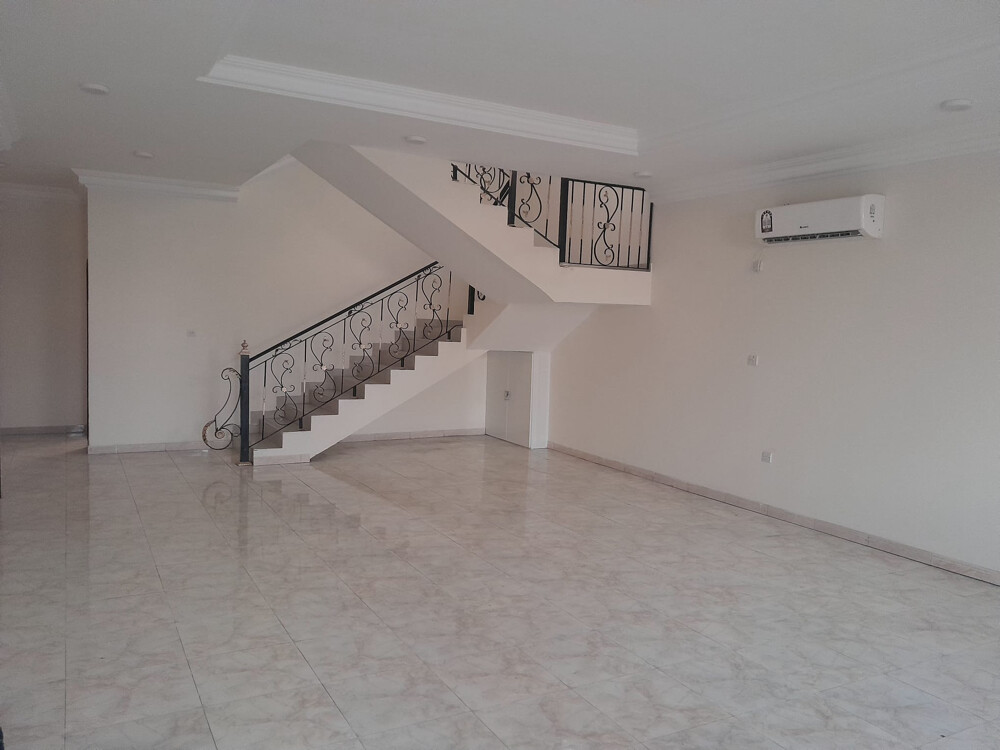 الايجـار فيــلا سكنية بابوهامور - 4