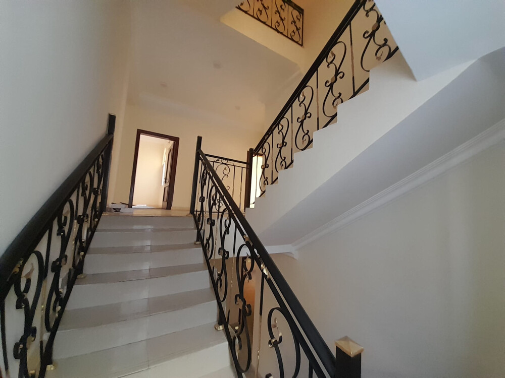 الايجـار فيــلا سكنية بابوهامور - 9