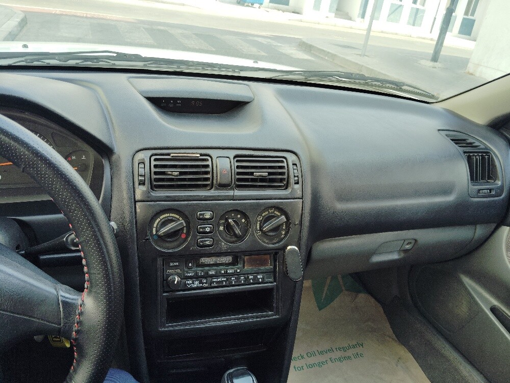 Mitsubishi Galant - 4