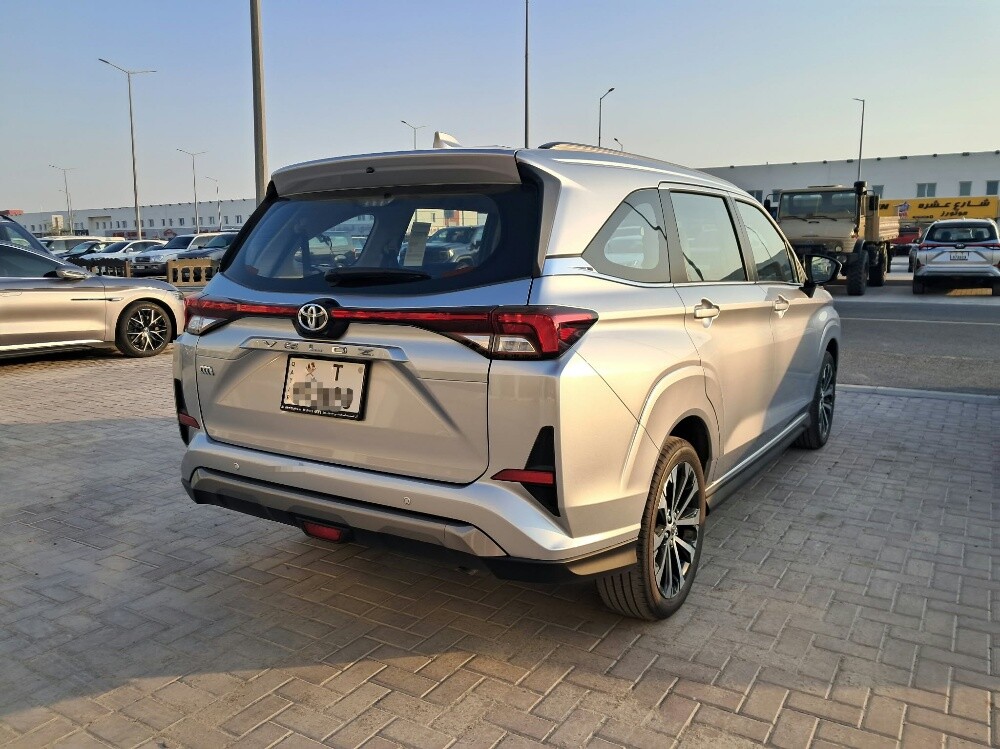 toyota veloz - 5