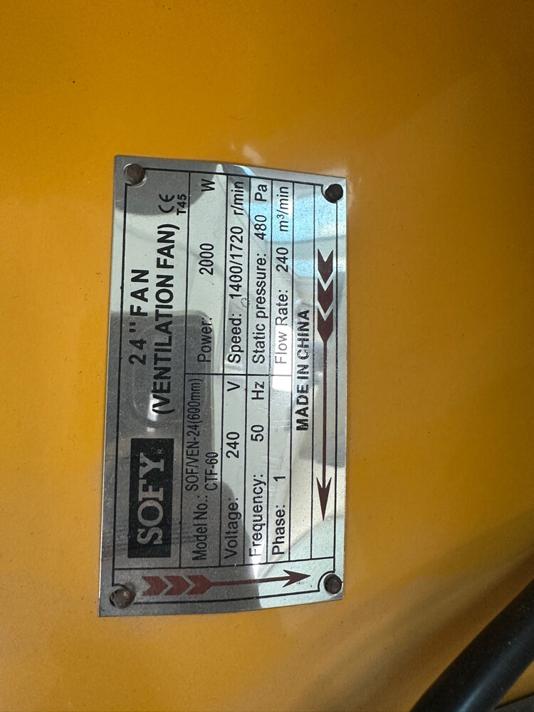 Store and Outfan for sale  - 2