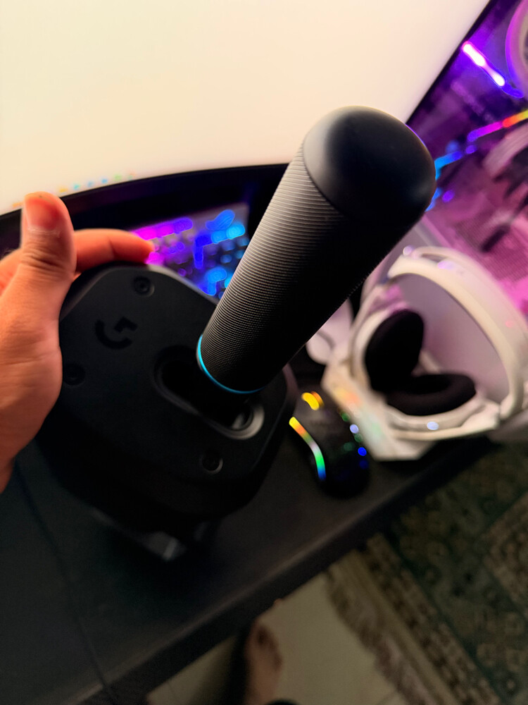 logitech RS Shifter & Handbrake  - 3