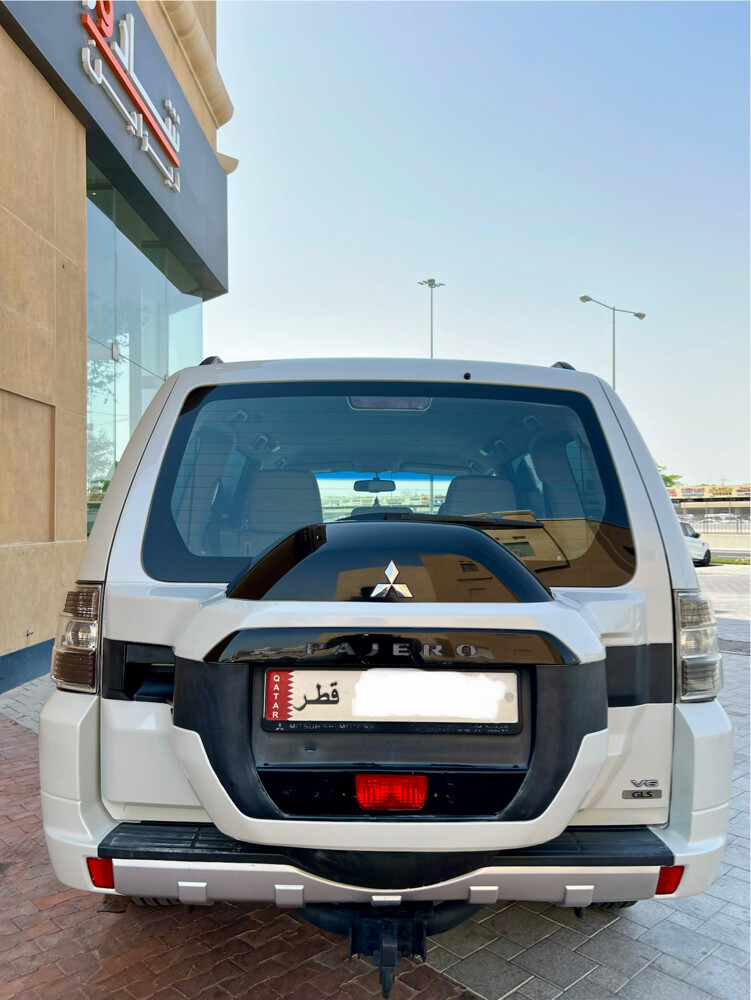 Mitsubishi Pajero 2016 GLS (V6) - 6