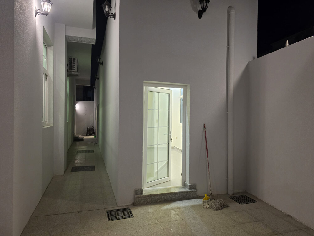 للإيجار فيلل بالمطار  - 3