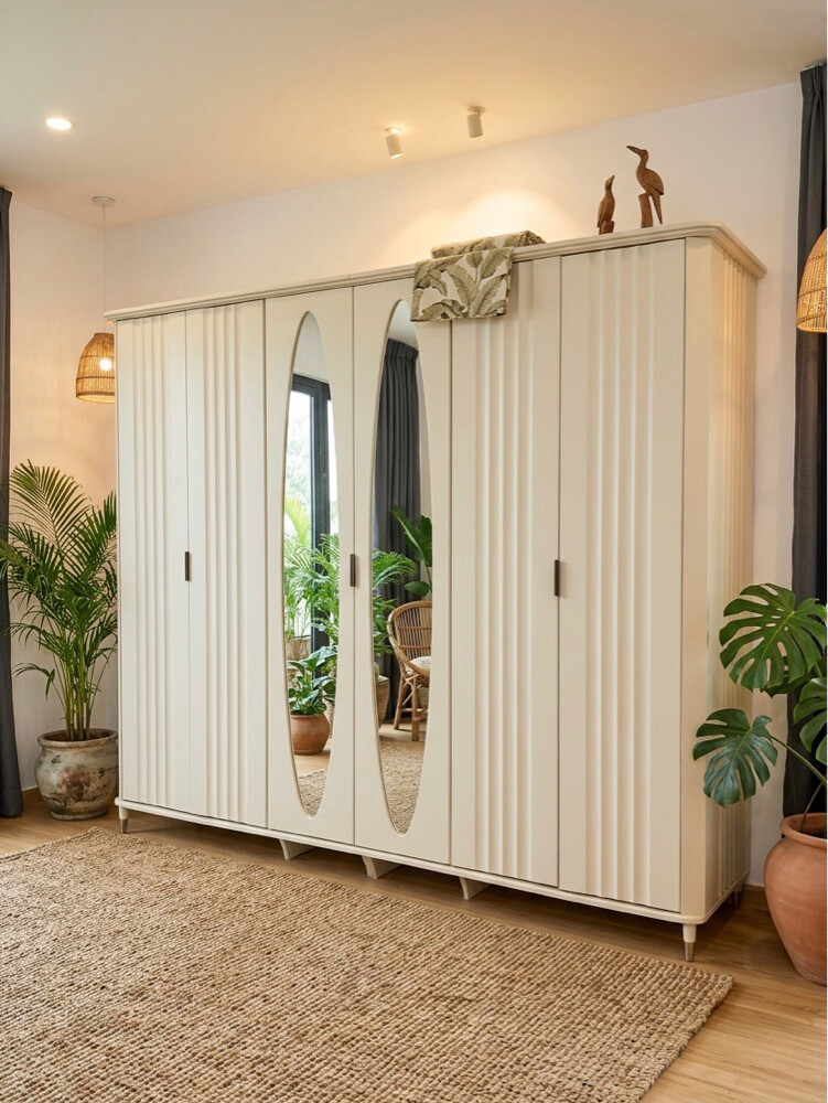 Urgent Sale MIDAS 6 door wardrobe - 1