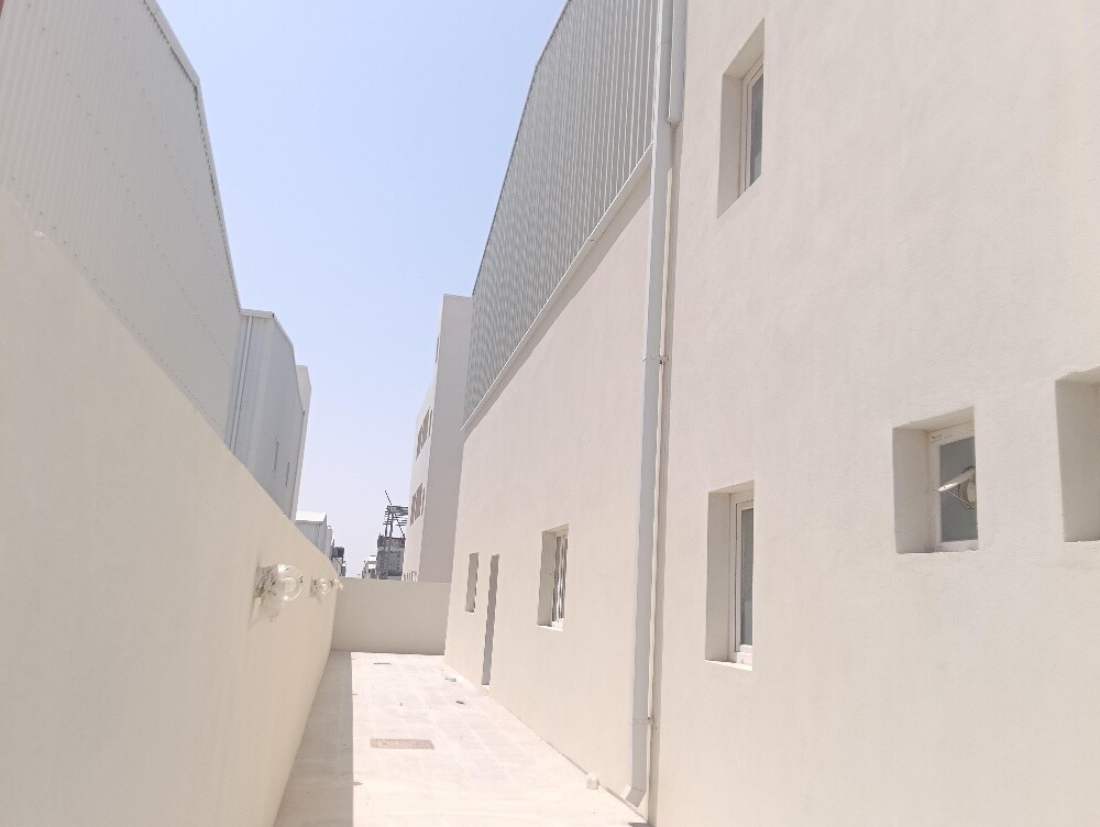 Foodstuff Warehouse for sale - 10