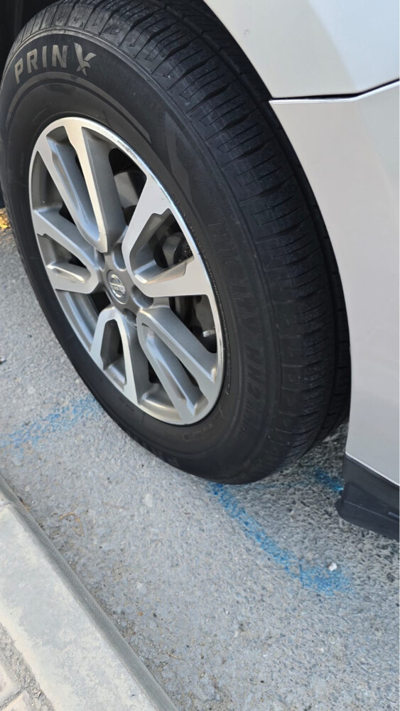 Nissan pathfinder 2013 - 1
