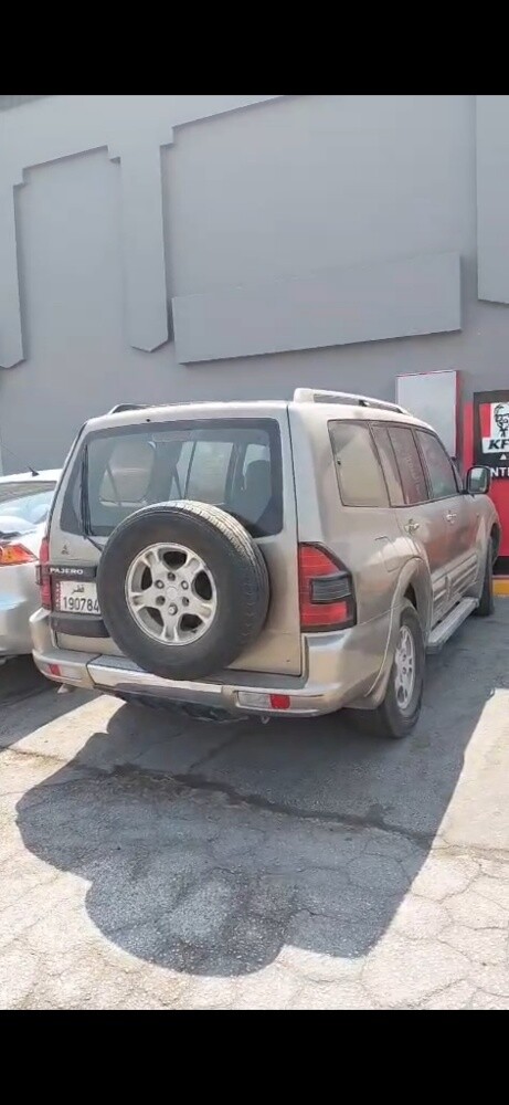 Pajero For URGENT Sale - 4