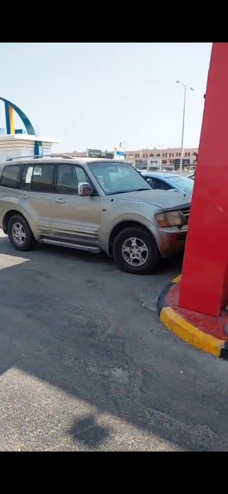 Pajero For URGENT Sale - 1