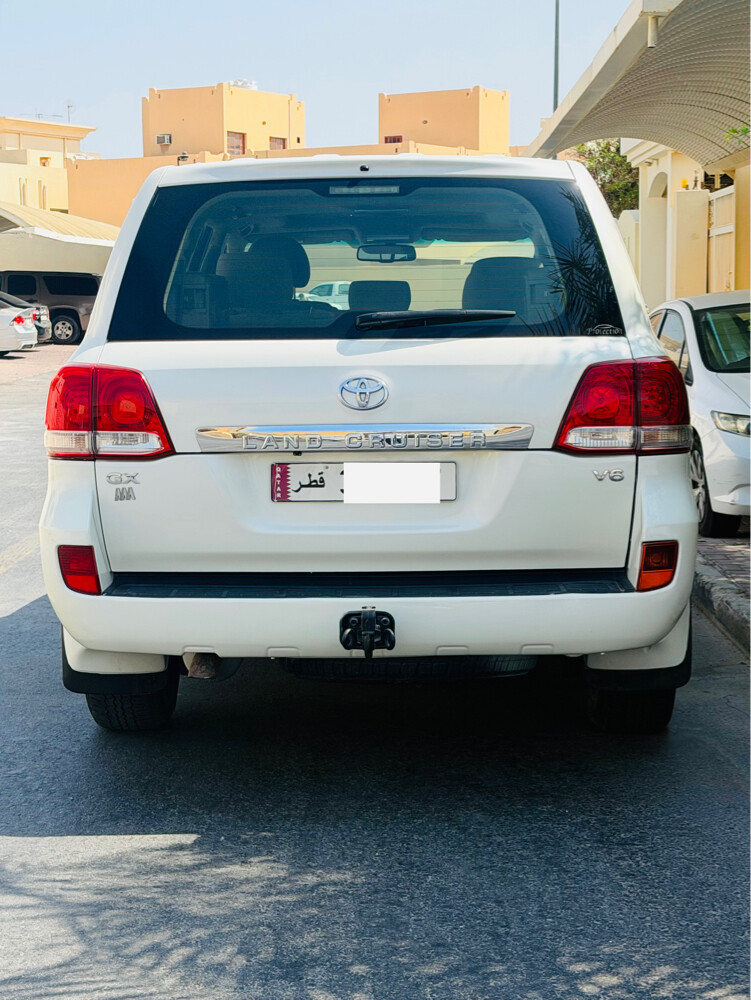 LAND CRUISER 2011 model - 4