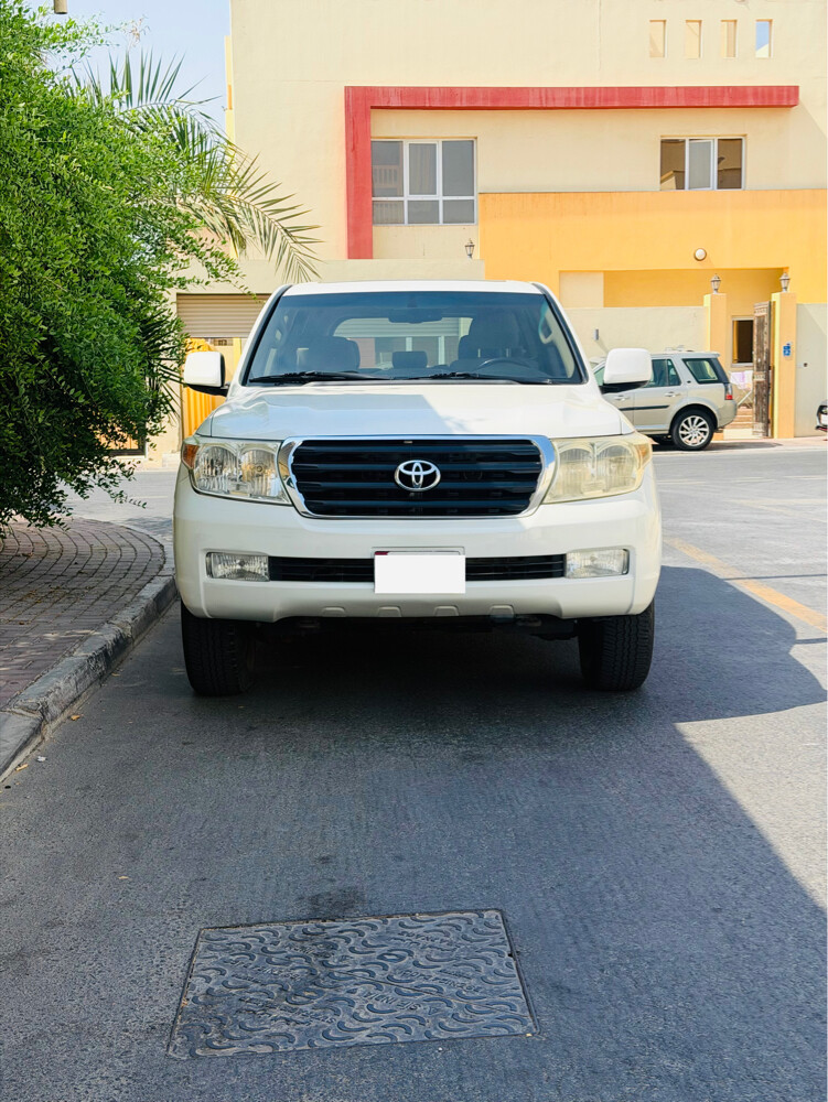 LAND CRUISER 2011 model - 1