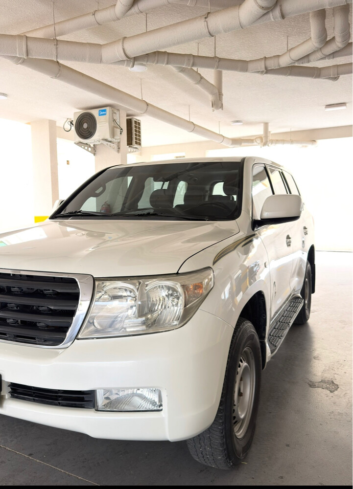 LAND CRUISER 2011 model - 2